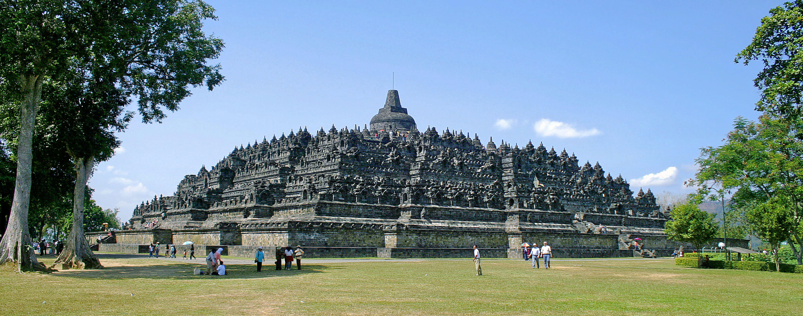 Borobudur Temple Overview