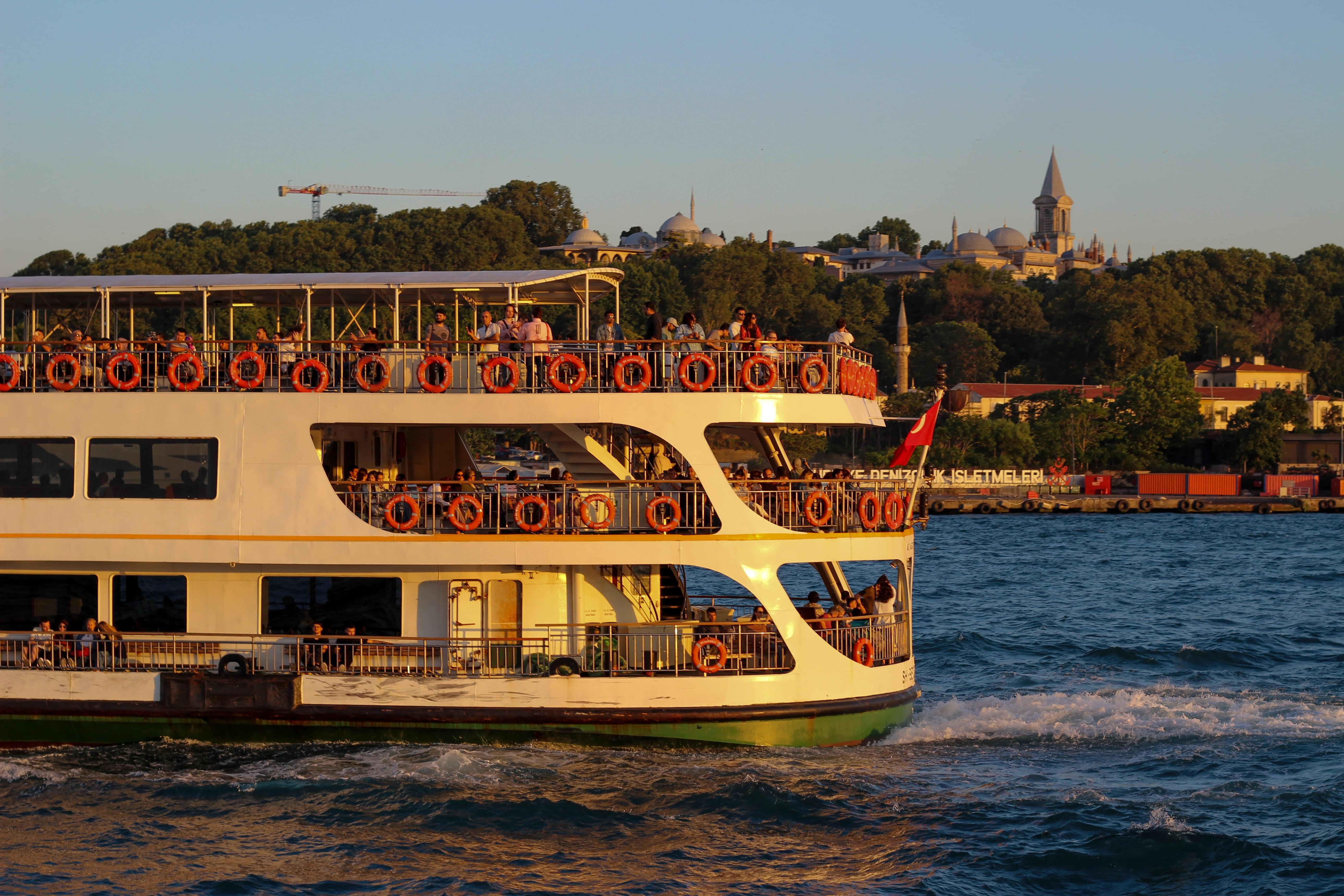 A Cruise in the ocean of Istanbul