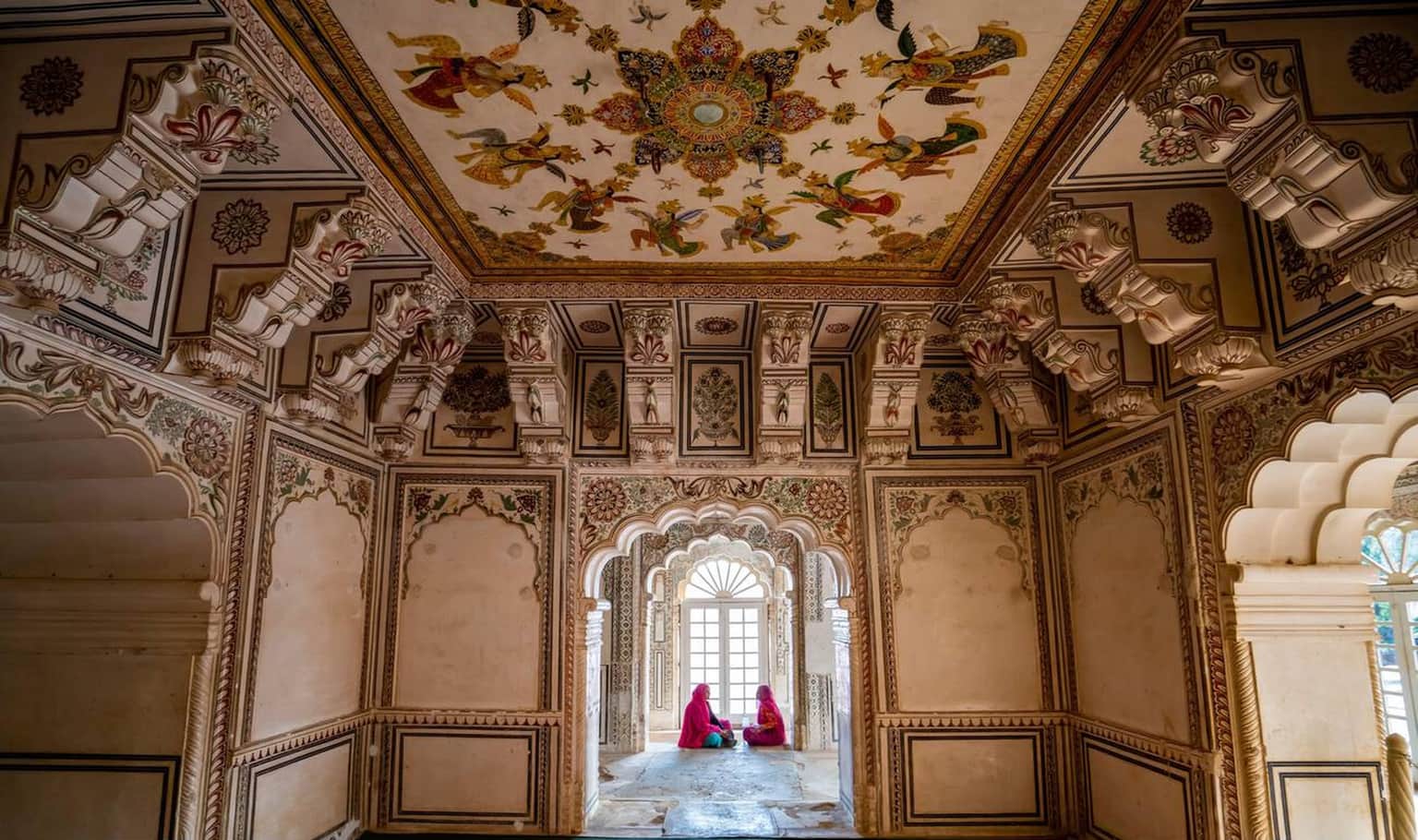 Admire the Beauty of Hadi Rani Mahal