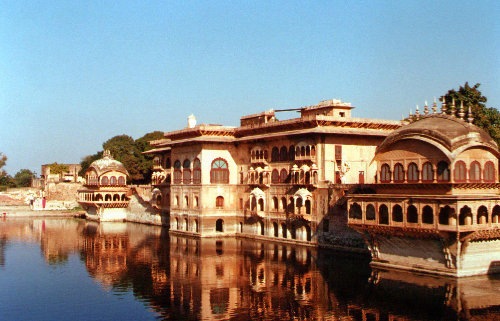 Bharatpur Palace And Museum Overview