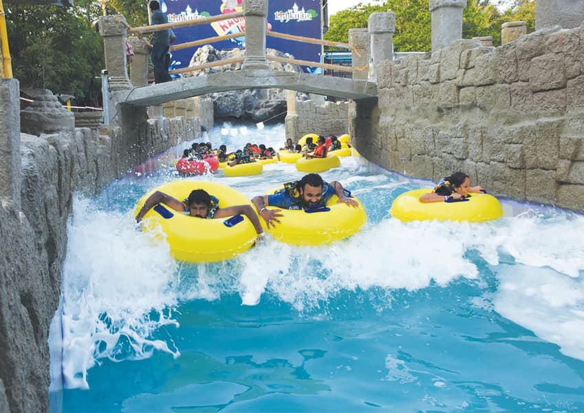 Queens Land Amusement & Water Park Image