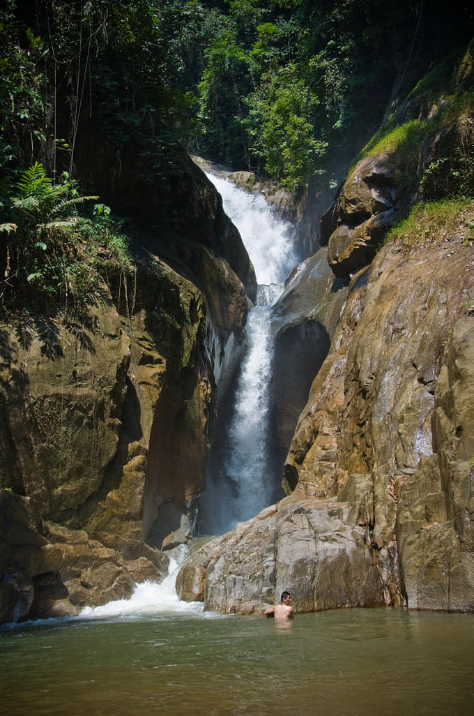 Chiling Waterfall