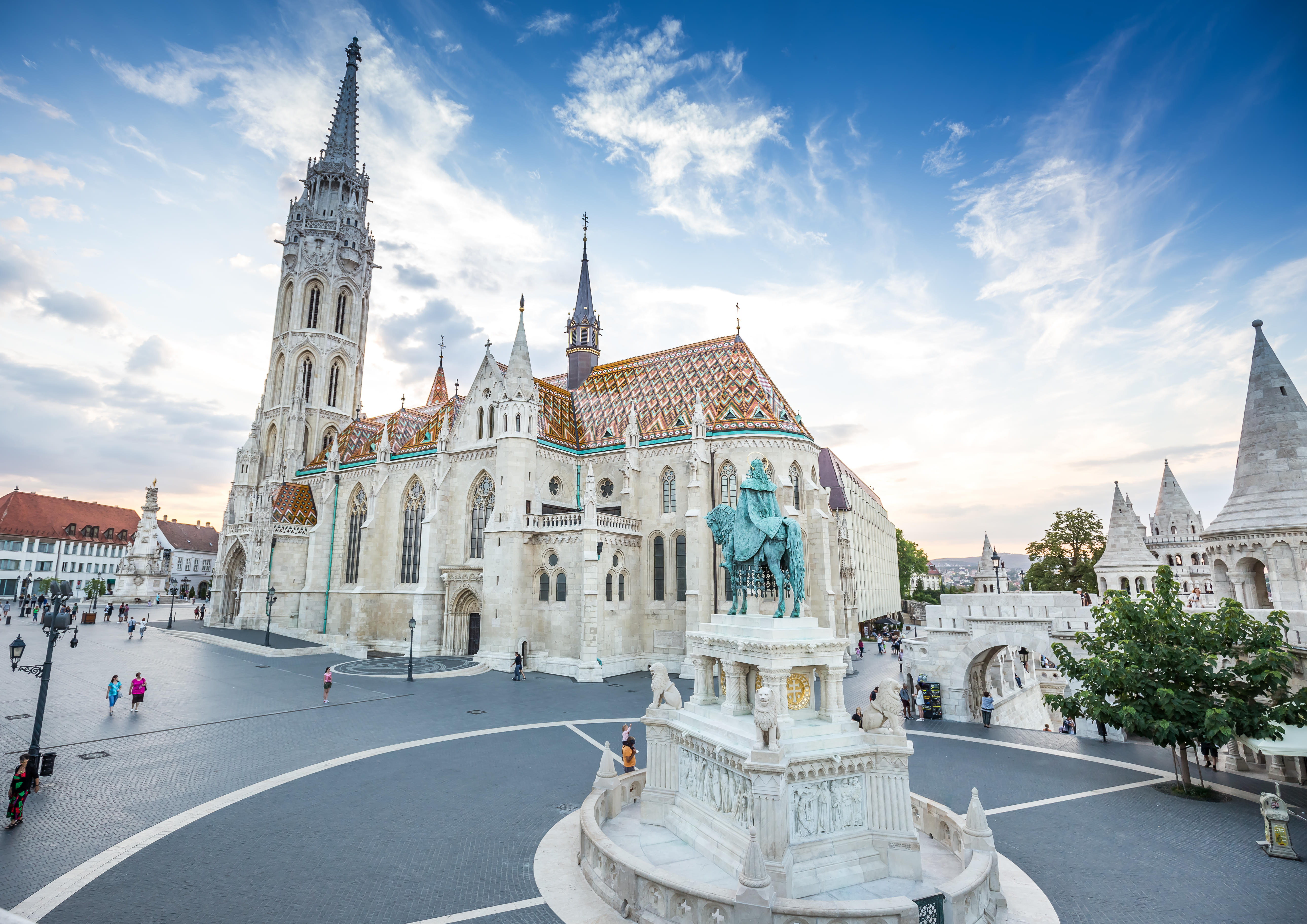 Hungary Packages from Nagpur | Get Upto 50% Off