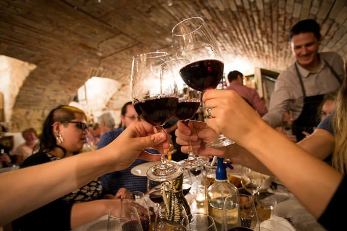 Avail of an exciting wine tasting experience in Budapest