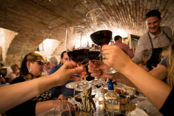 Avail of an exciting wine tasting experience in Budapest