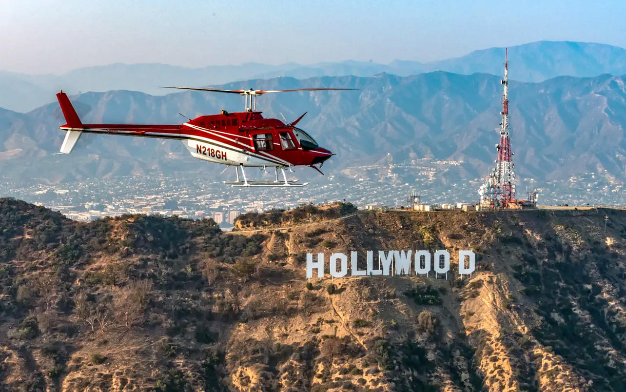 Private 1-Hour Sightseeing Helicopter Tour in Los Angeles