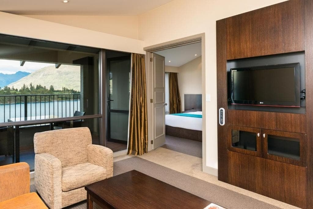 Copthorne Hotel and Resort Queenstown Lakefront