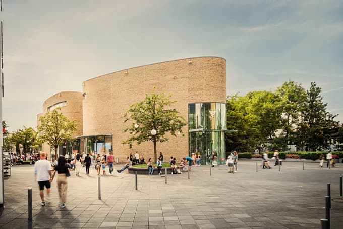 The largest outlet store in Europe - OUTLETCITY