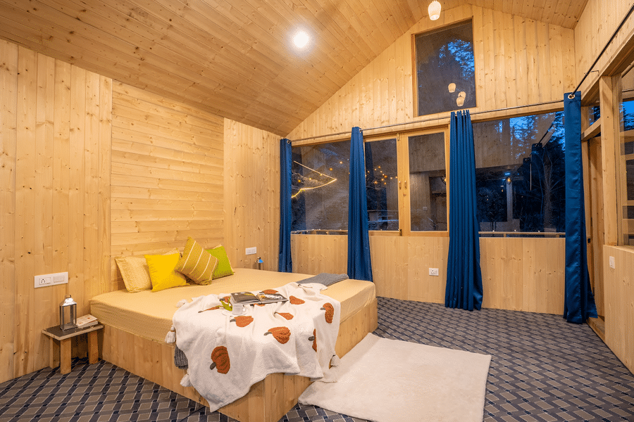 Luxury Tree House Stay in Jibhi Image