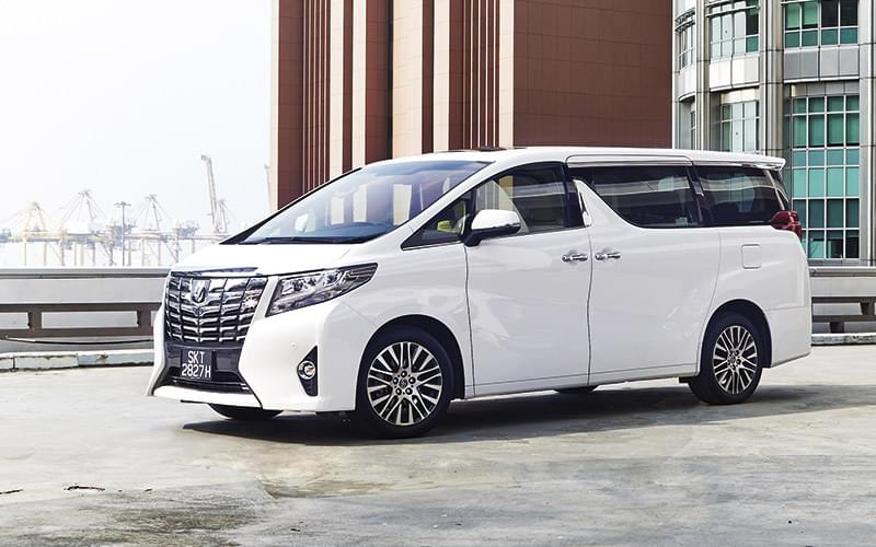 Toyota Alphard for Group of 6