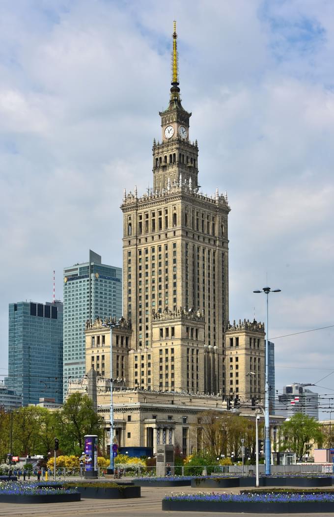 Pałac_Kultury_i_Nauki_2019 (1).jpg