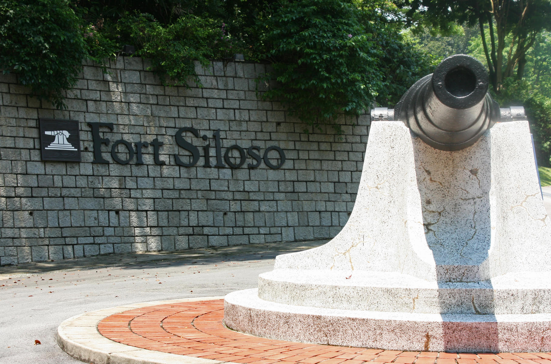 Visit Fort Siloso