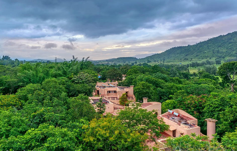 Country Club Resort, Bandipur | Luxury Staycation Deal Image