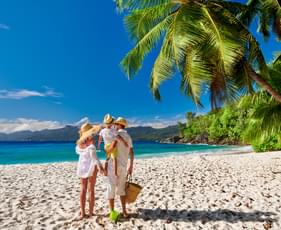 3srzkcg9kpvp4yaccvmlystx1evz family%20feat 4