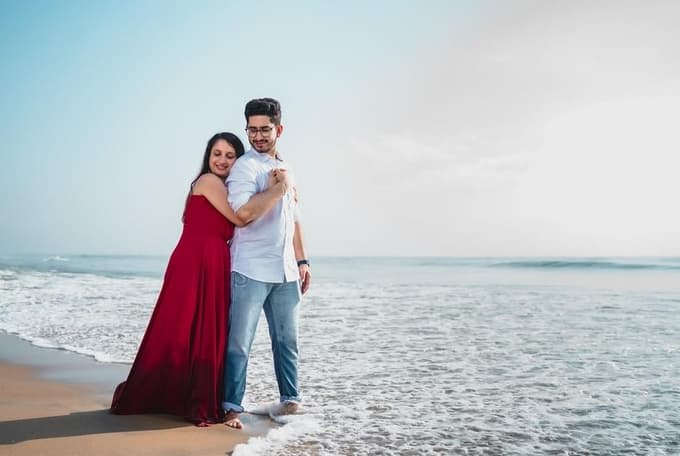 Let the ocean breeze and soft sunlight frame your love story beautifully