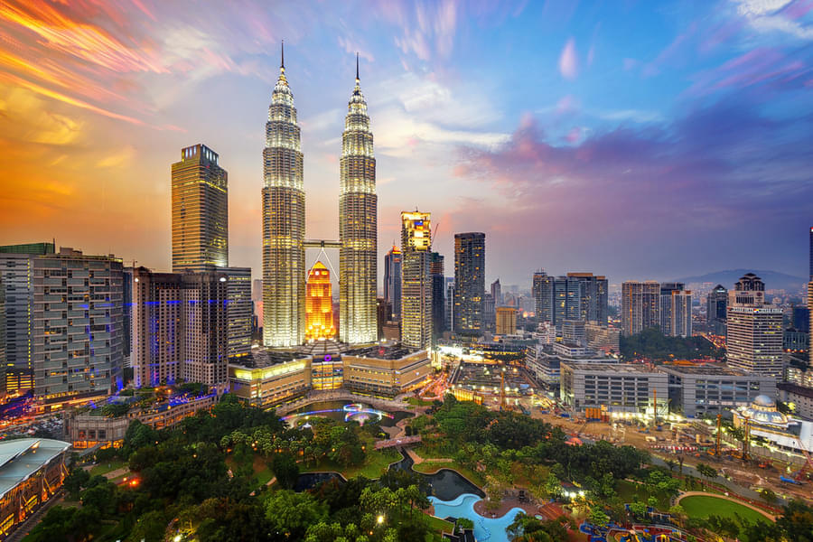 Malaysia Tour Package With Airfare Image