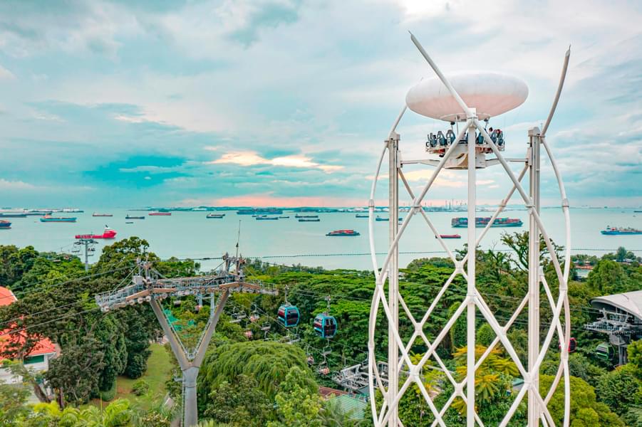 Admire the stunning views of the city from the Sentosa Cable Car