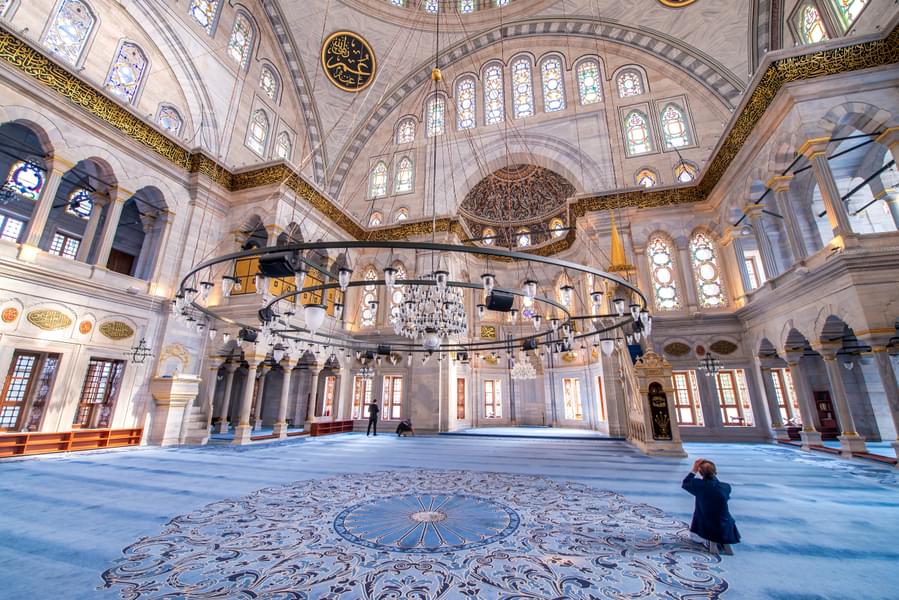 Blue Mosque & Hagia Sophia Group Tour Image