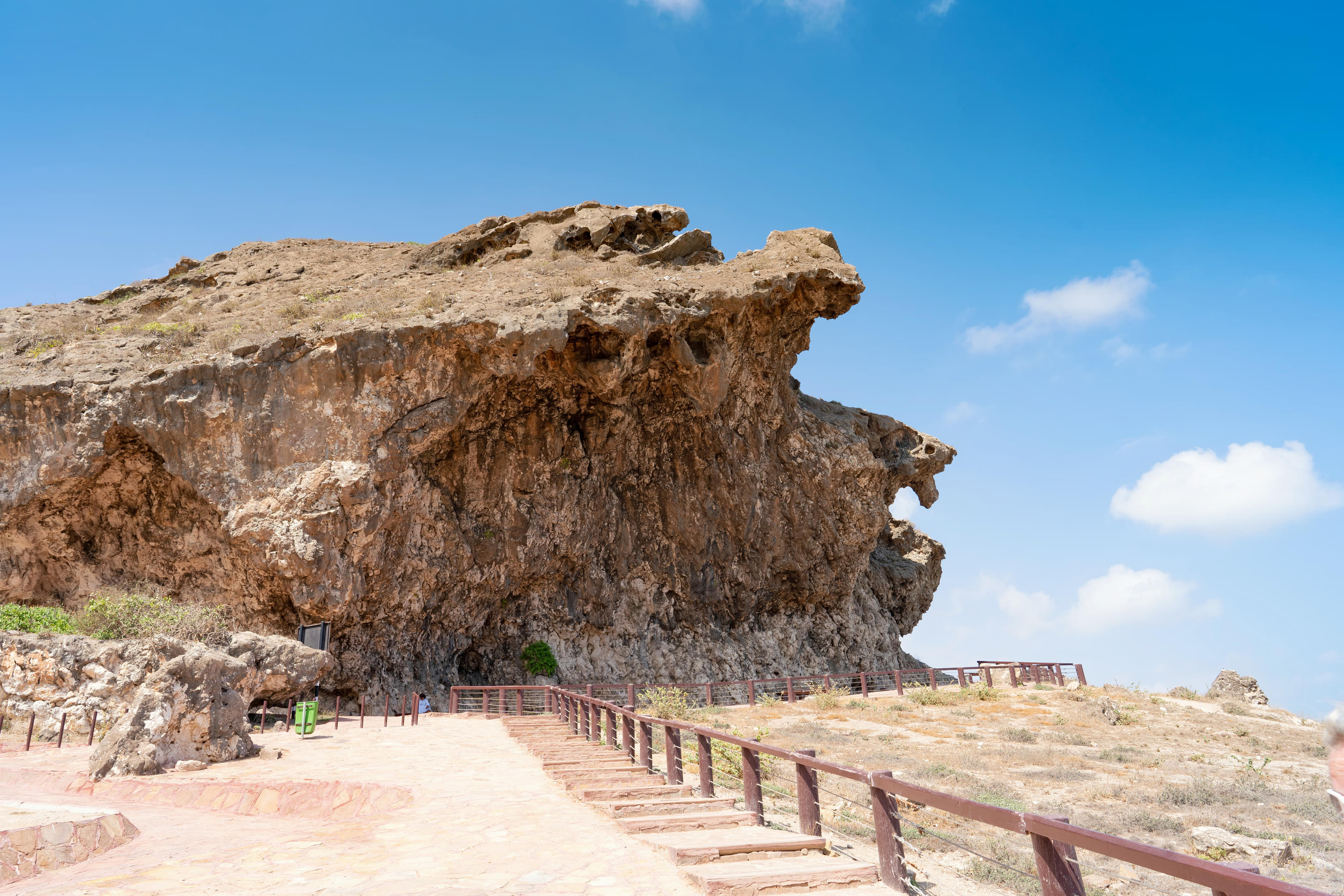 Marneef Cave Overview