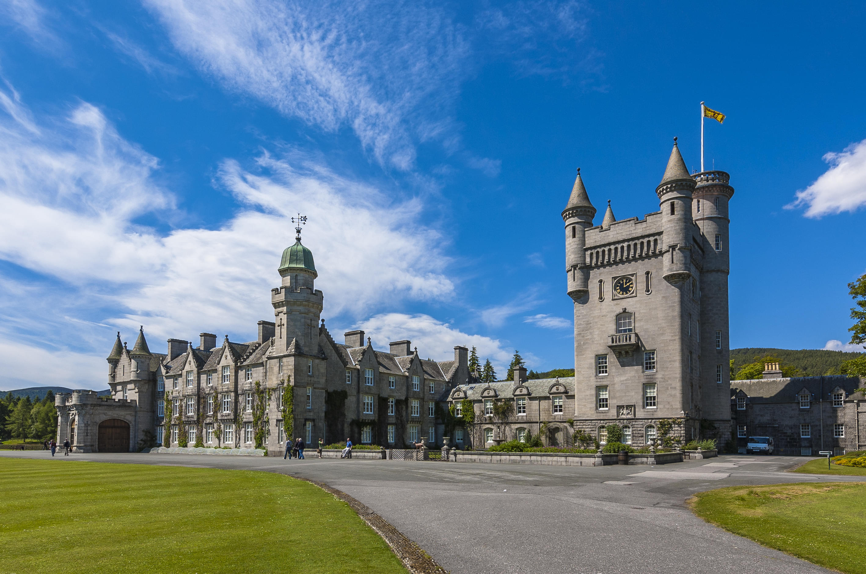 Balmoral Castle Overview