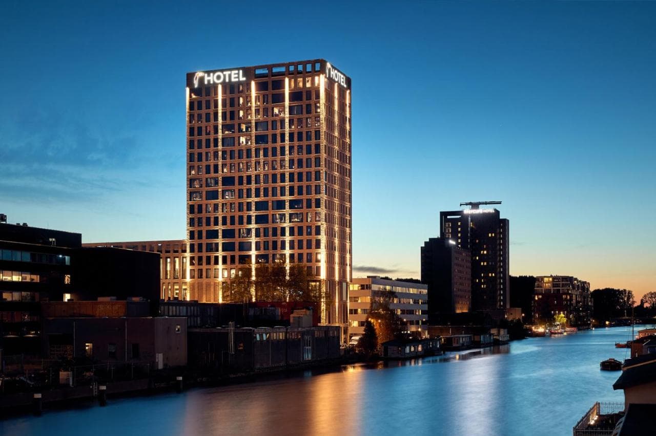 Van Der Valk, Amsterdam