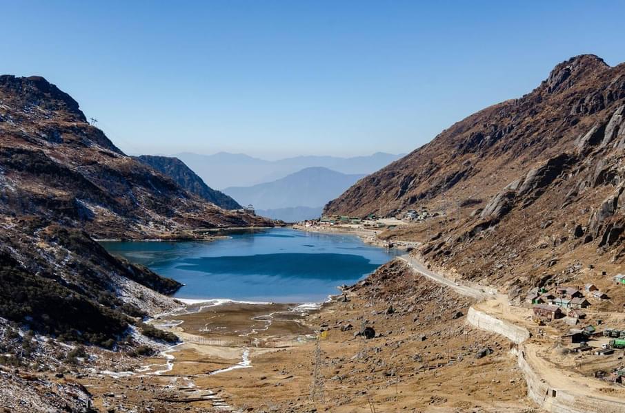 Tsongmo Lake & Baba Mandir Day Tour From Gangtok Image