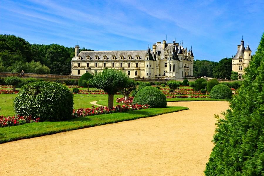 Explore Loire Valley Gardens