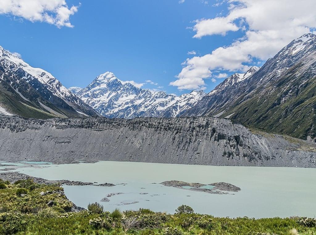 Muller Lake Viewpoint