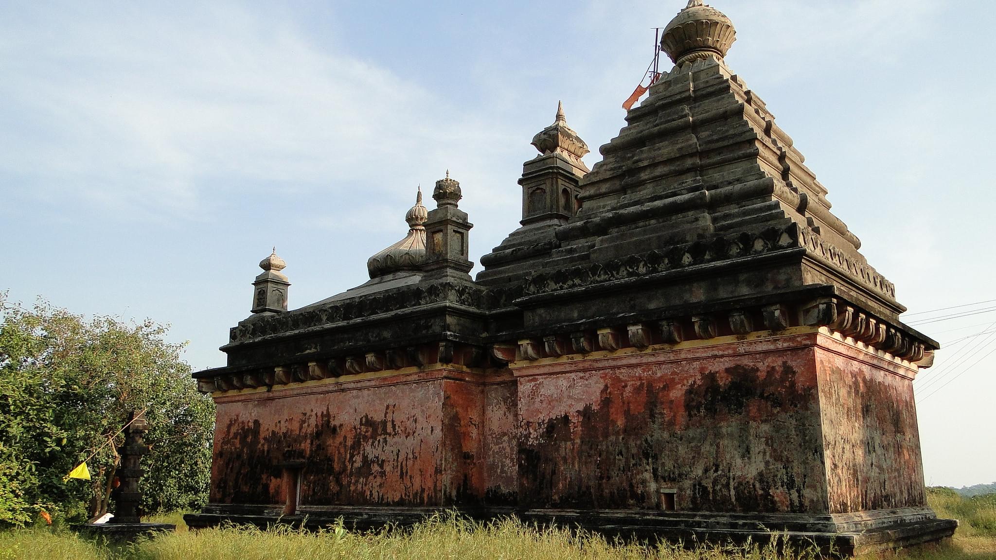 Pay Respect at Talkeshwar Temple