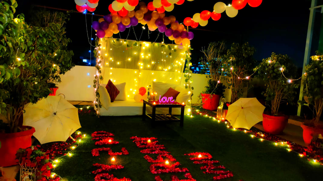 Whimsical Cabana Rooftop Dinner in Gurgaon Image