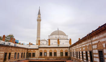 4dobd0ubd53c2bxjygwso6o7nhuz 1588426420 shutterstock 1279083751