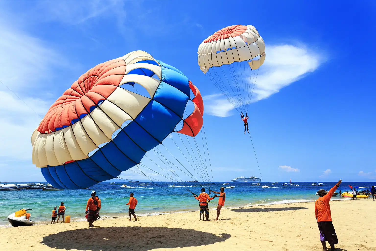 Tandem Parasailing in Bali