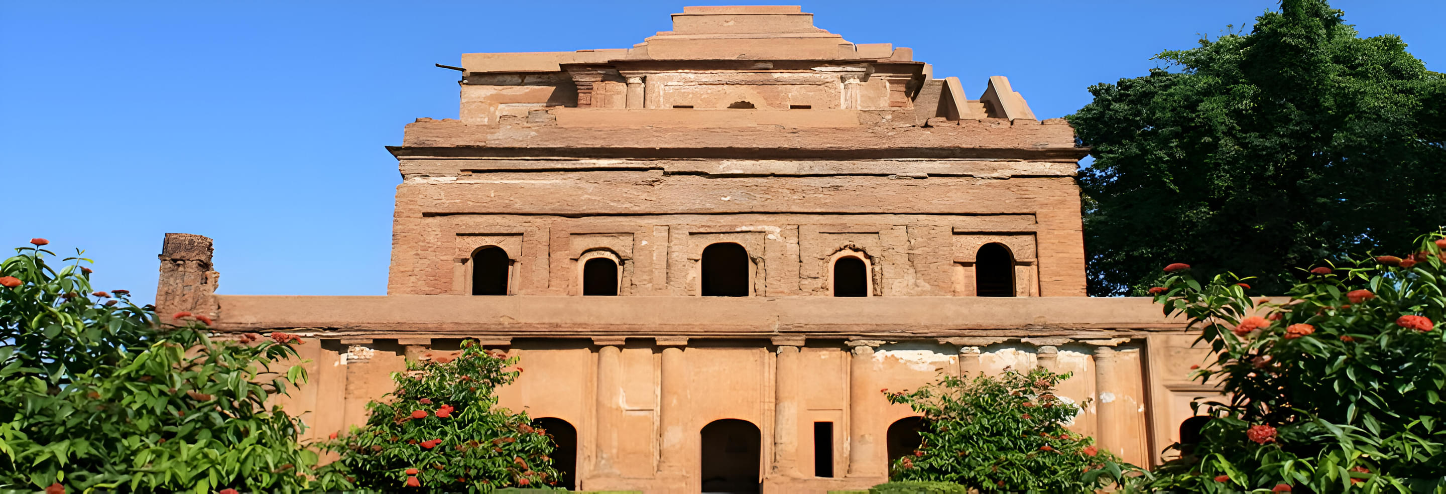 Bhalukpong Fort Overview