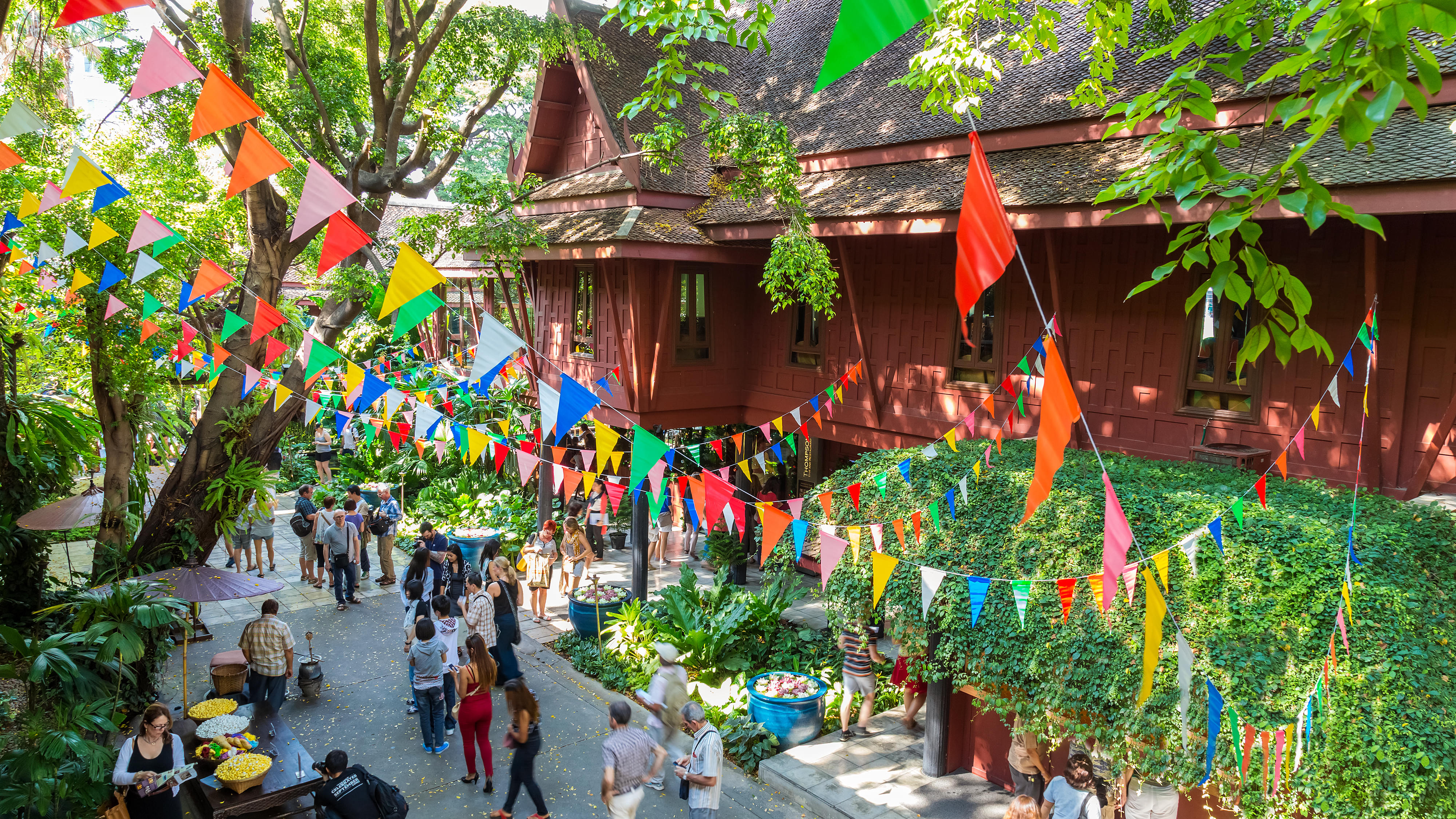 Admire the traditional Thai-setting of this place