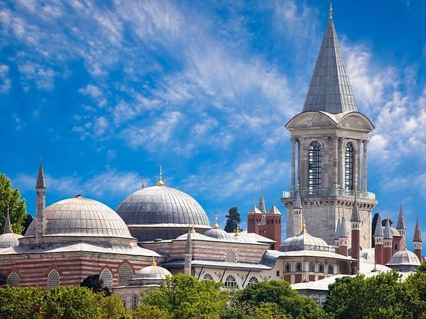 Why to book Topkapi Palace and Blue Mosque ticket?