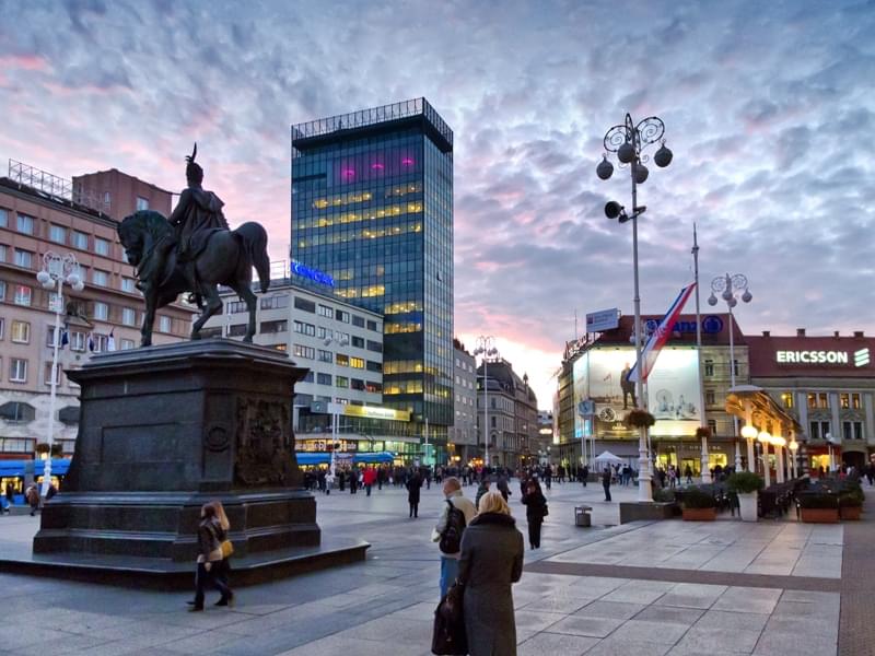 Ban Josip Jelačić Square Overview
