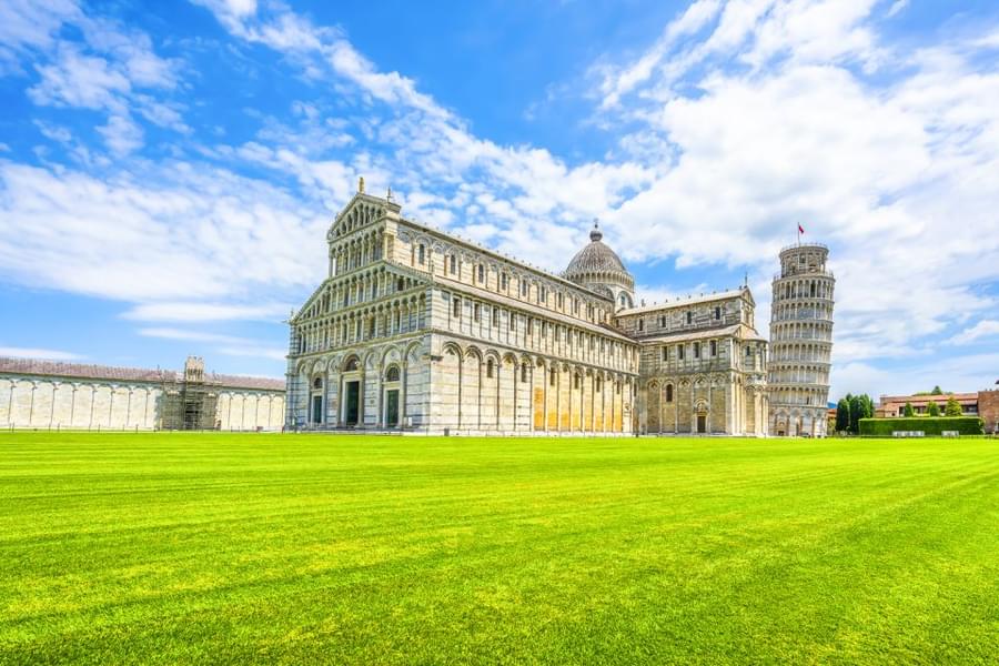 Admire the scenic beauty while driving from Florence to Pisa