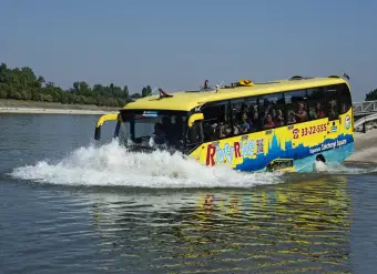 Hop on this amphibious bus in Budapest