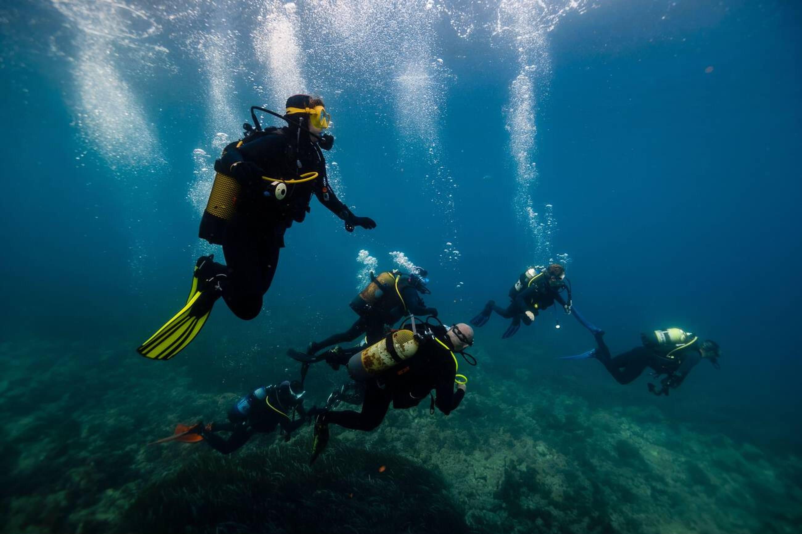 Grand Island Scuba Diving with Free Videography