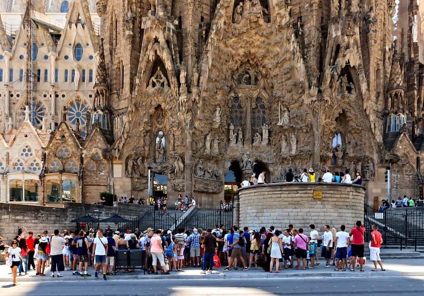Things To Know Before Visiting Sagrada Familia