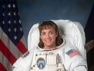 Meet Astronaut Heidi Piper