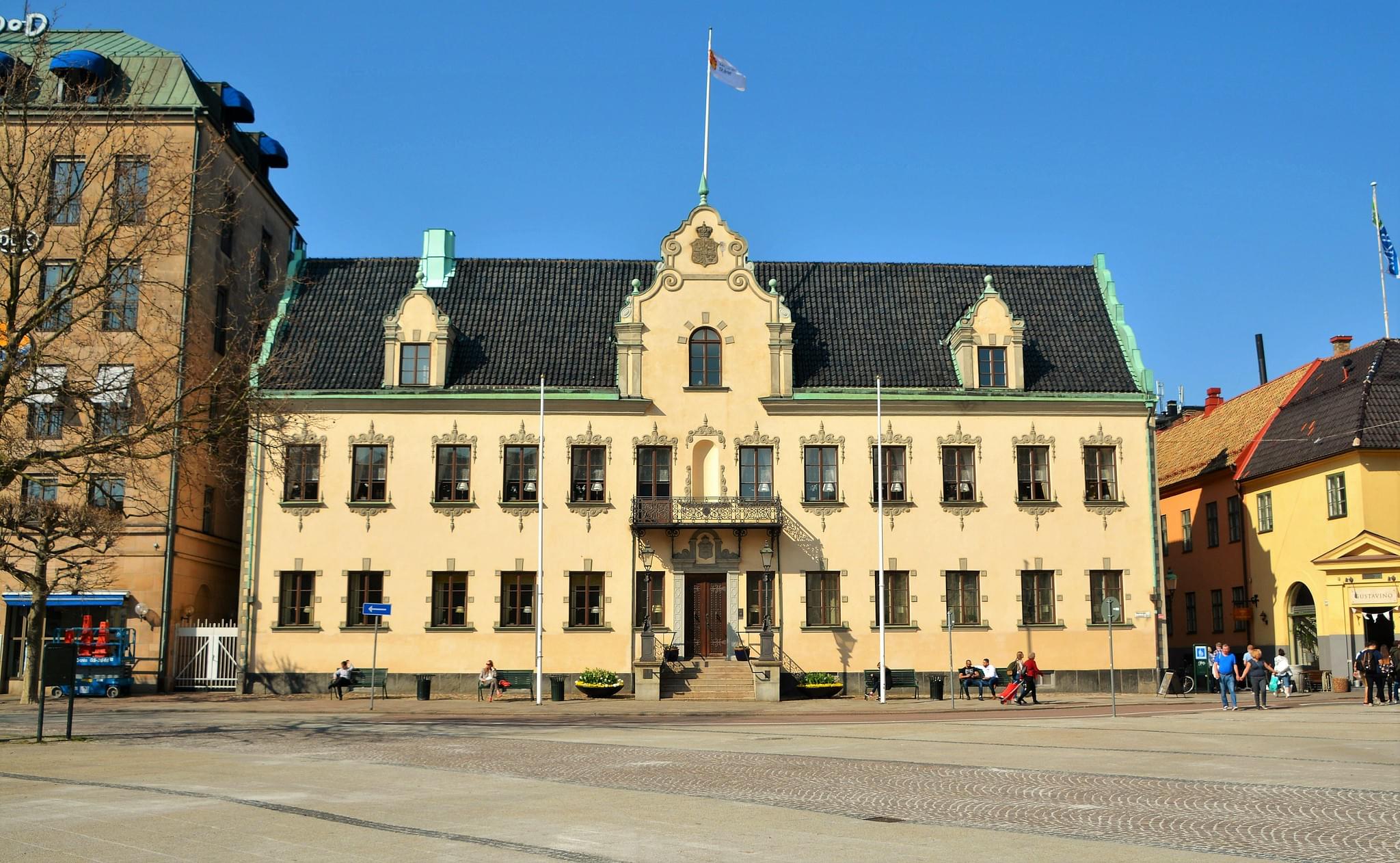 Go to the Roskilde Town Hall