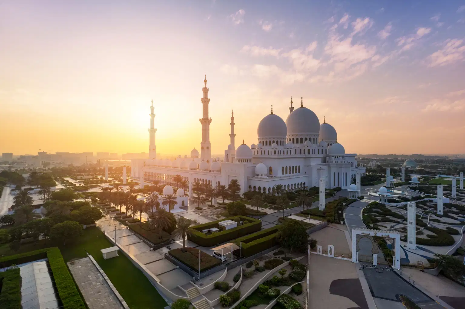 Abu Dhabi Escape | FREE Visa Offer