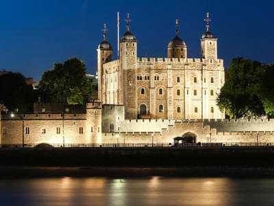 Visit the haunted building in Tower of London- White Tower