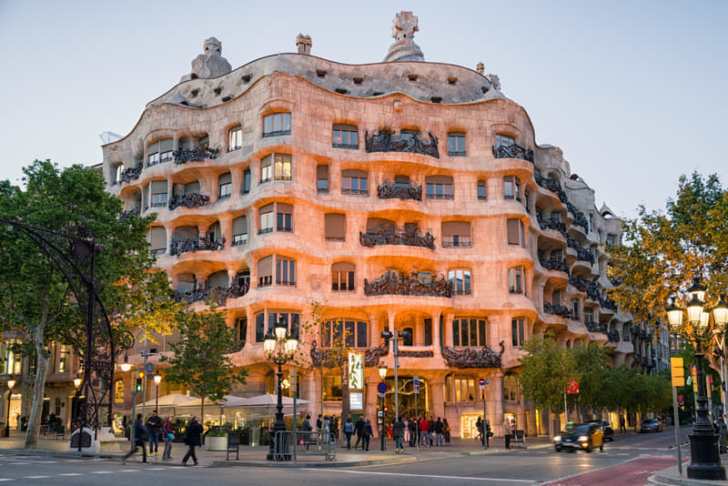 Casa Mila, Barcelona How To Reach, Best Time Tips - Main Image