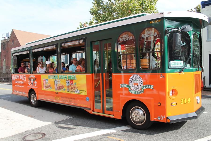 Old Town Trolley City Tour, Washington DC Image