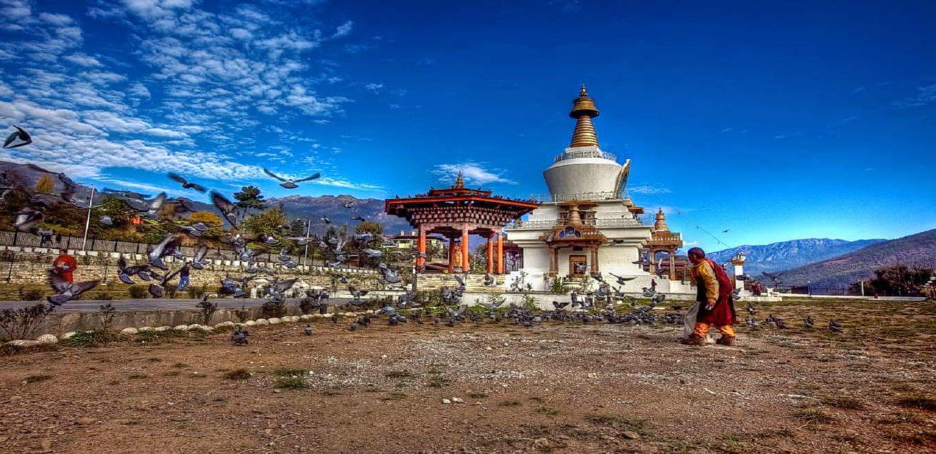 Dungtse Lhakhang Overview