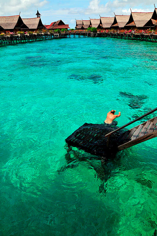 Pulau Kapalai Beach