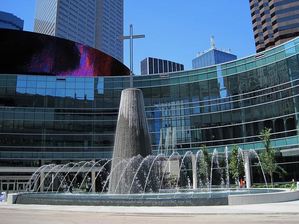 First Baptist Dallas, <em>Dallas</em>