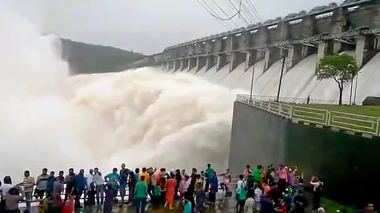 Koyna Dam, <em>Satara</em>